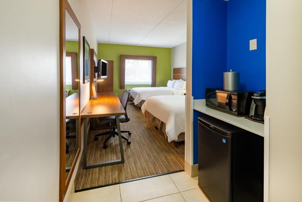 Holiday Inn Express Vermilion By Ihg מראה חיצוני תמונה