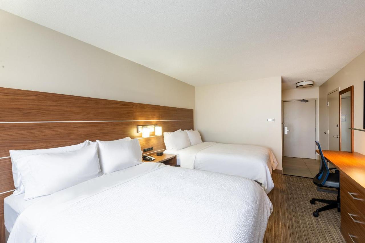 Holiday Inn Express Vermilion By Ihg מראה חיצוני תמונה