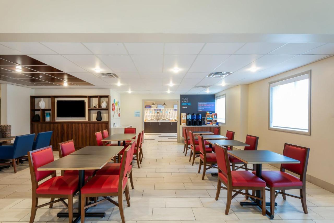Holiday Inn Express Vermilion By Ihg מראה חיצוני תמונה