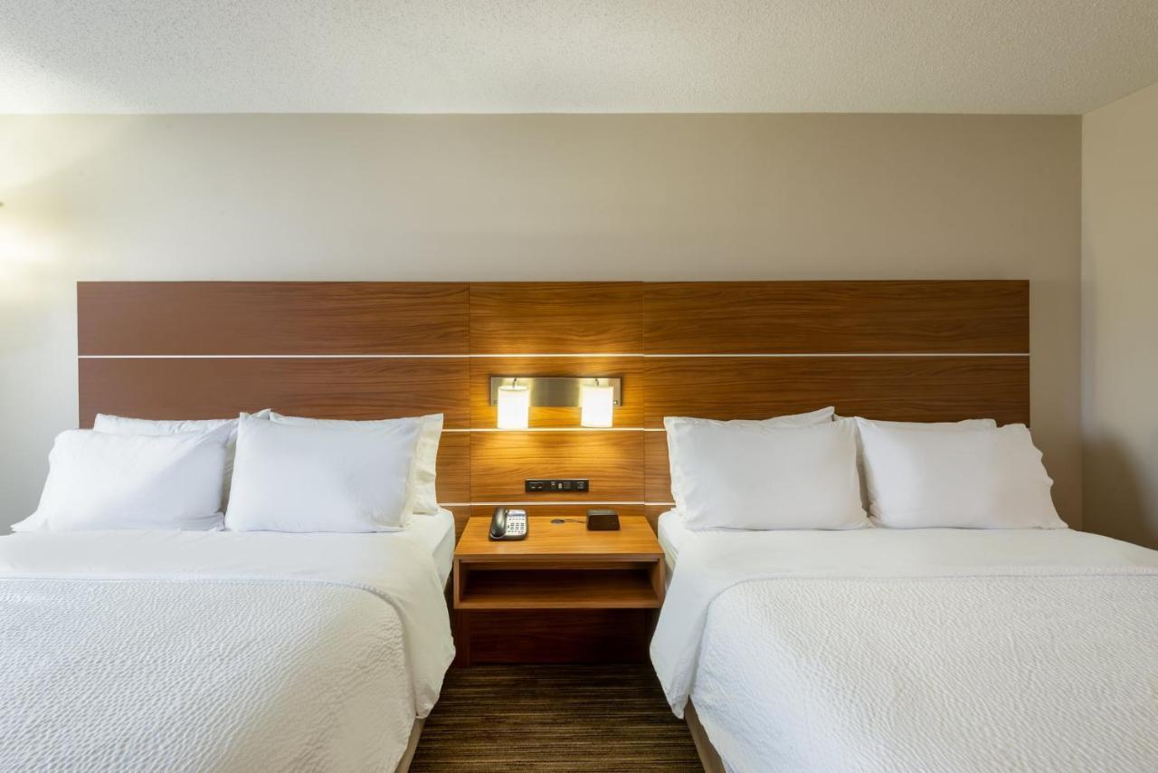 Holiday Inn Express Vermilion By Ihg מראה חיצוני תמונה